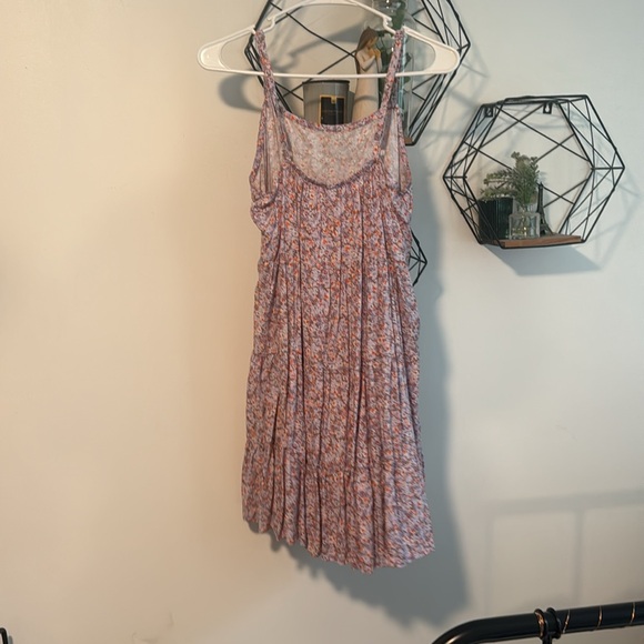 Spaghetti strap dress, old navy, floral patterned - Picture 2 of 4